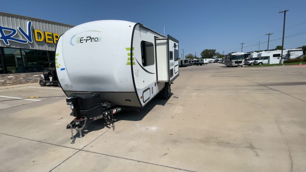 2019 FOREST RIVER FLAGSTAFF E-PRO 16BH