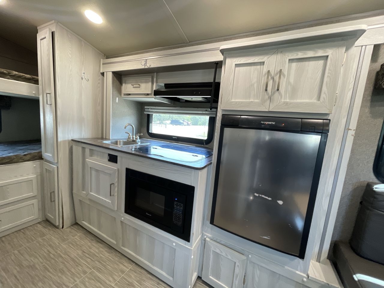 2019 FOREST RIVER FLAGSTAFF E-PRO 16BH