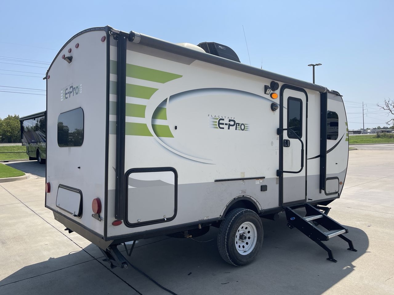2019 FOREST RIVER FLAGSTAFF E-PRO 16BH