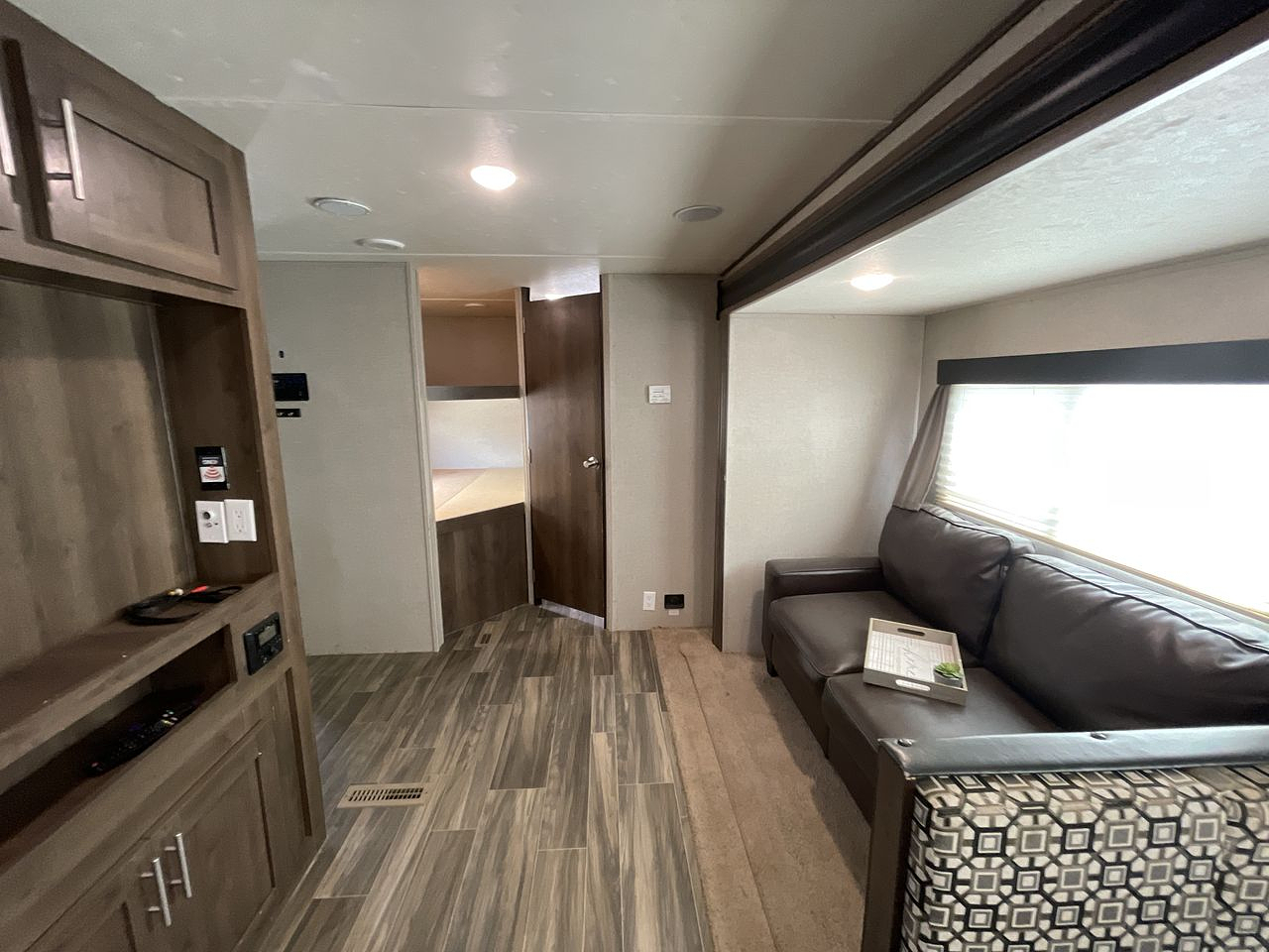 2019 FOREST RIVER SHASTA 28BH