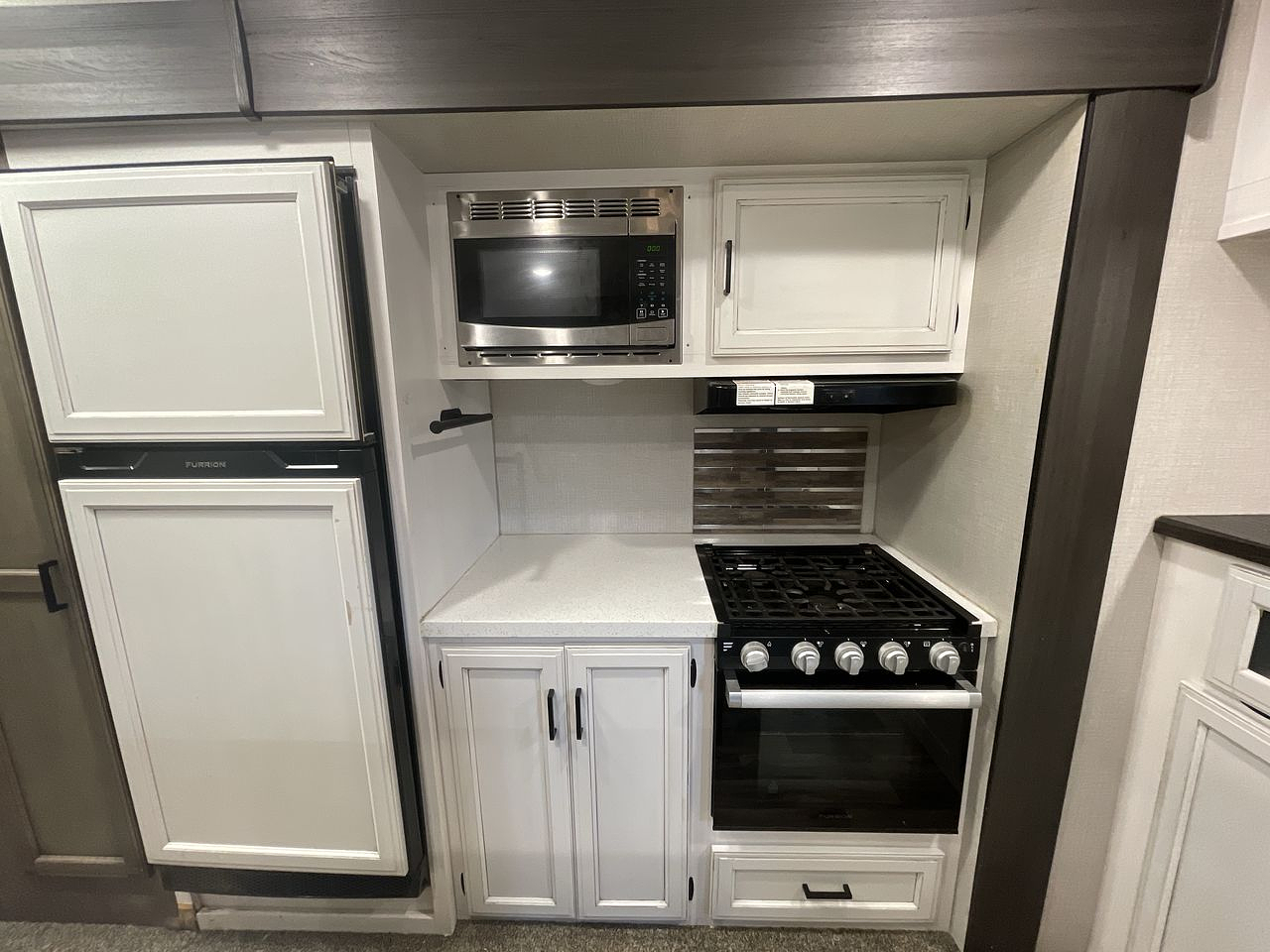 2021 KZ RV SPORTTREK 343VIB