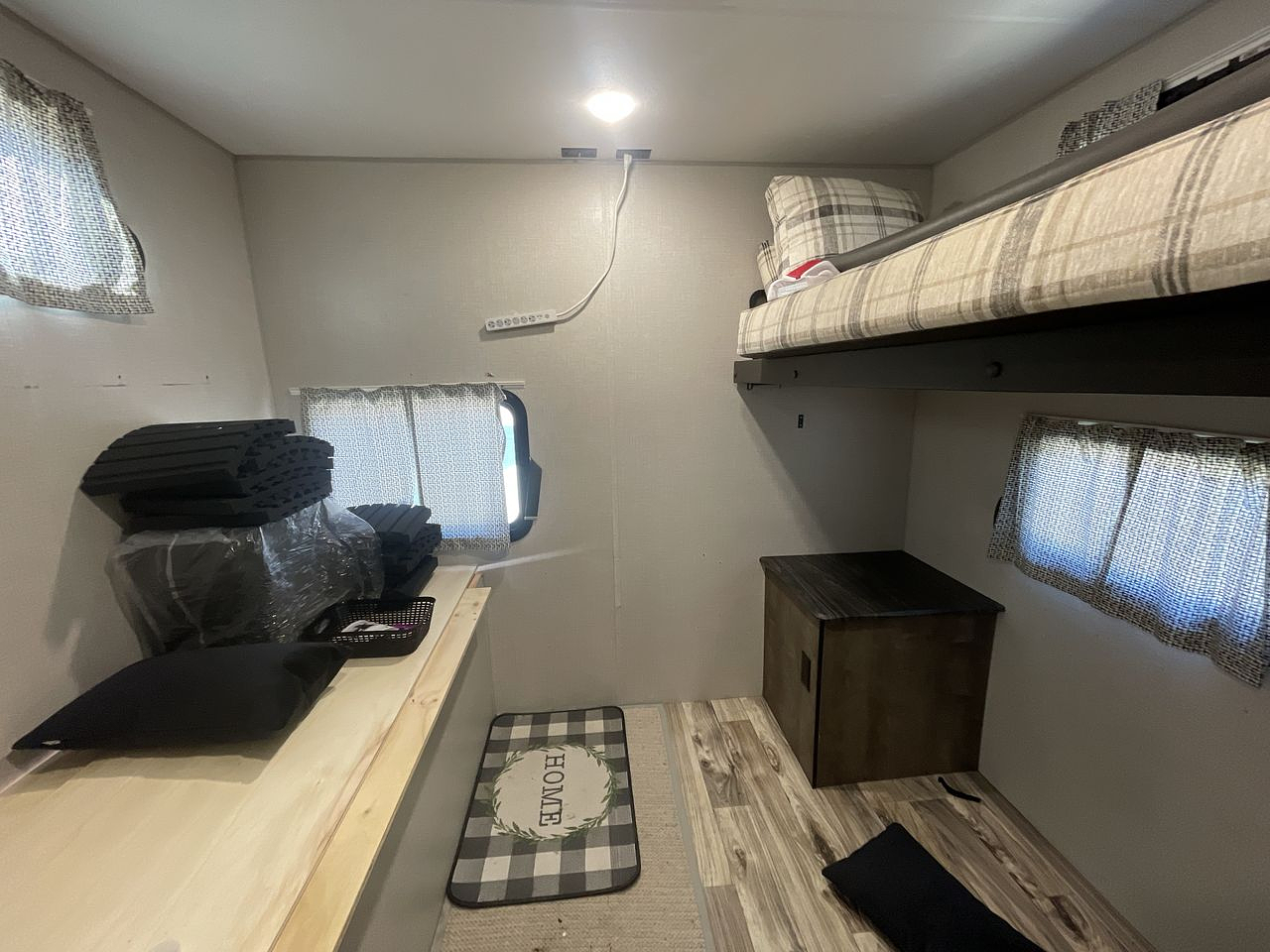 2021 KZ RV SPORTTREK 343VIB