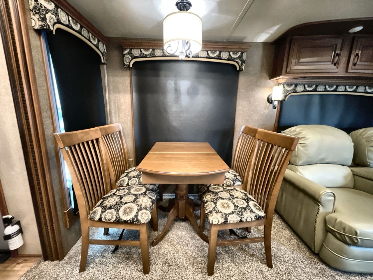 2016 JAYCO PINNACLE 37