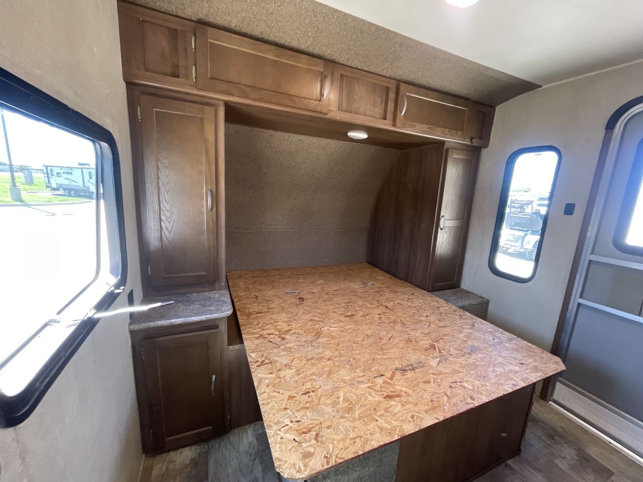 2018 GULFSTREAM TRAILMASTER 262RLS