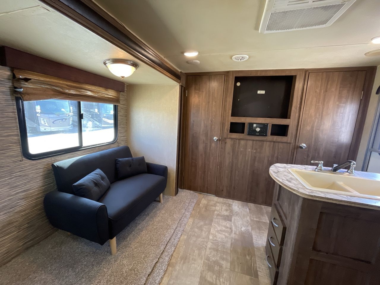 2019 GULFSTREAM CONQUEST 268BH