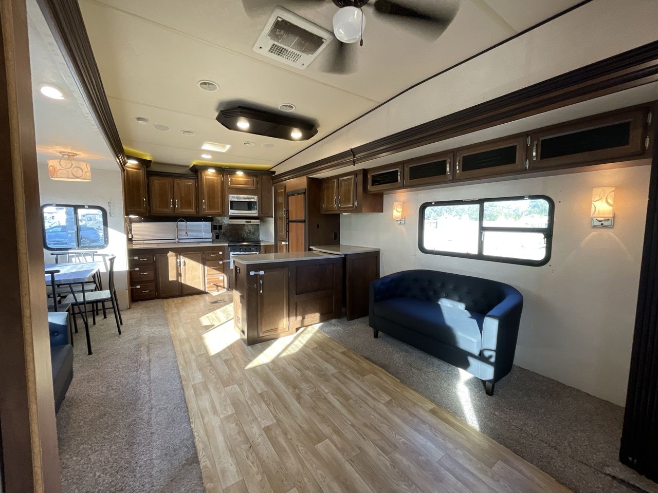 2018 FOREST RIVER SALEM HEMISPHERE 346