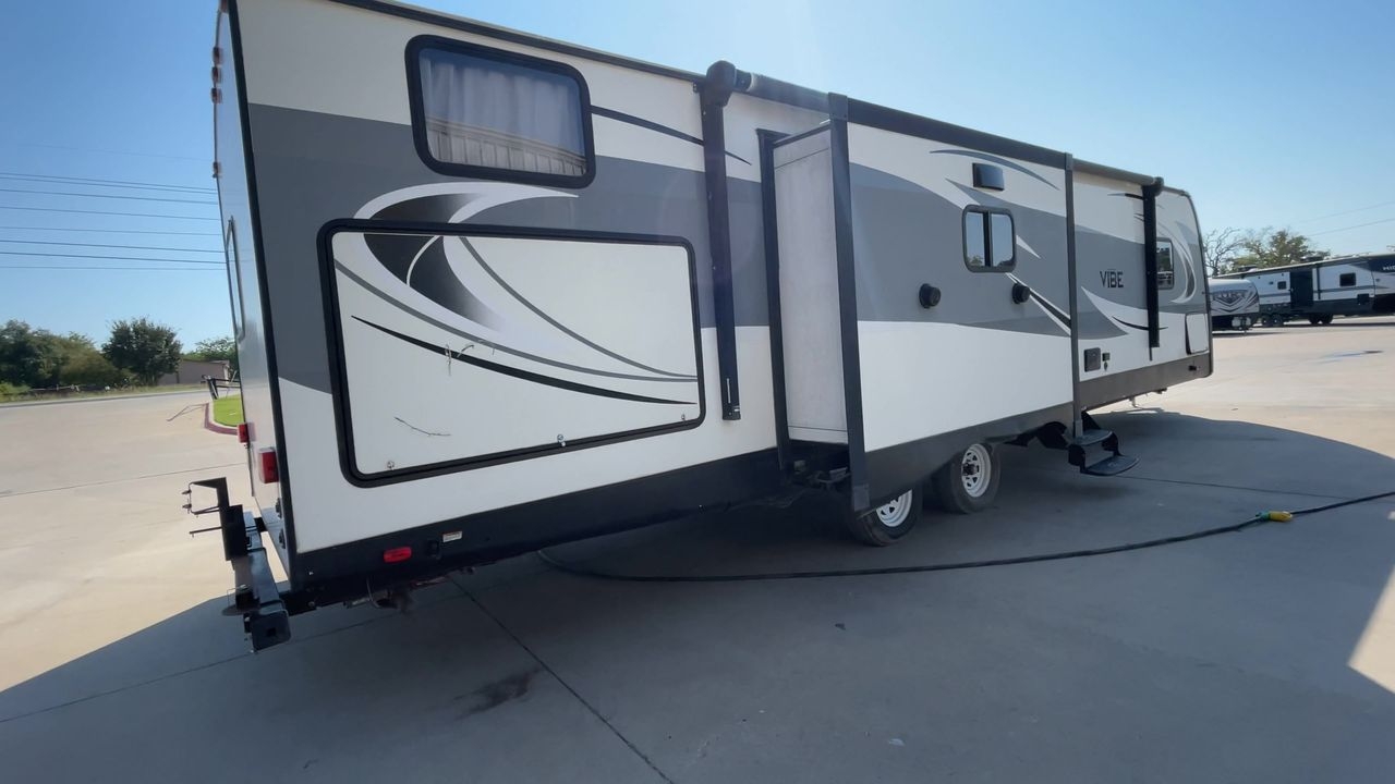 2018 FOREST RIVER VIBE 313BHS