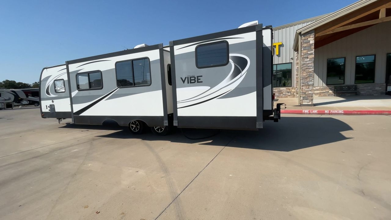 2018 FOREST RIVER VIBE 313BHS
