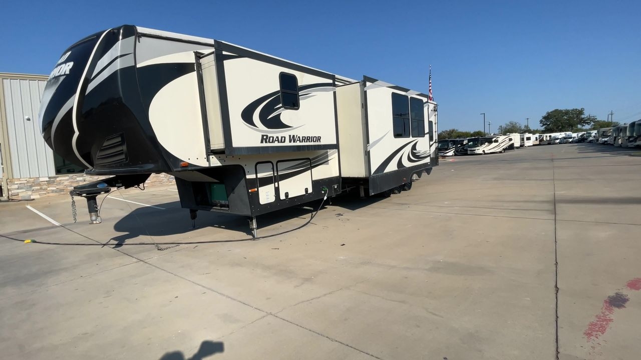 2017 HEARTLAND ROAD WARRIOR 427