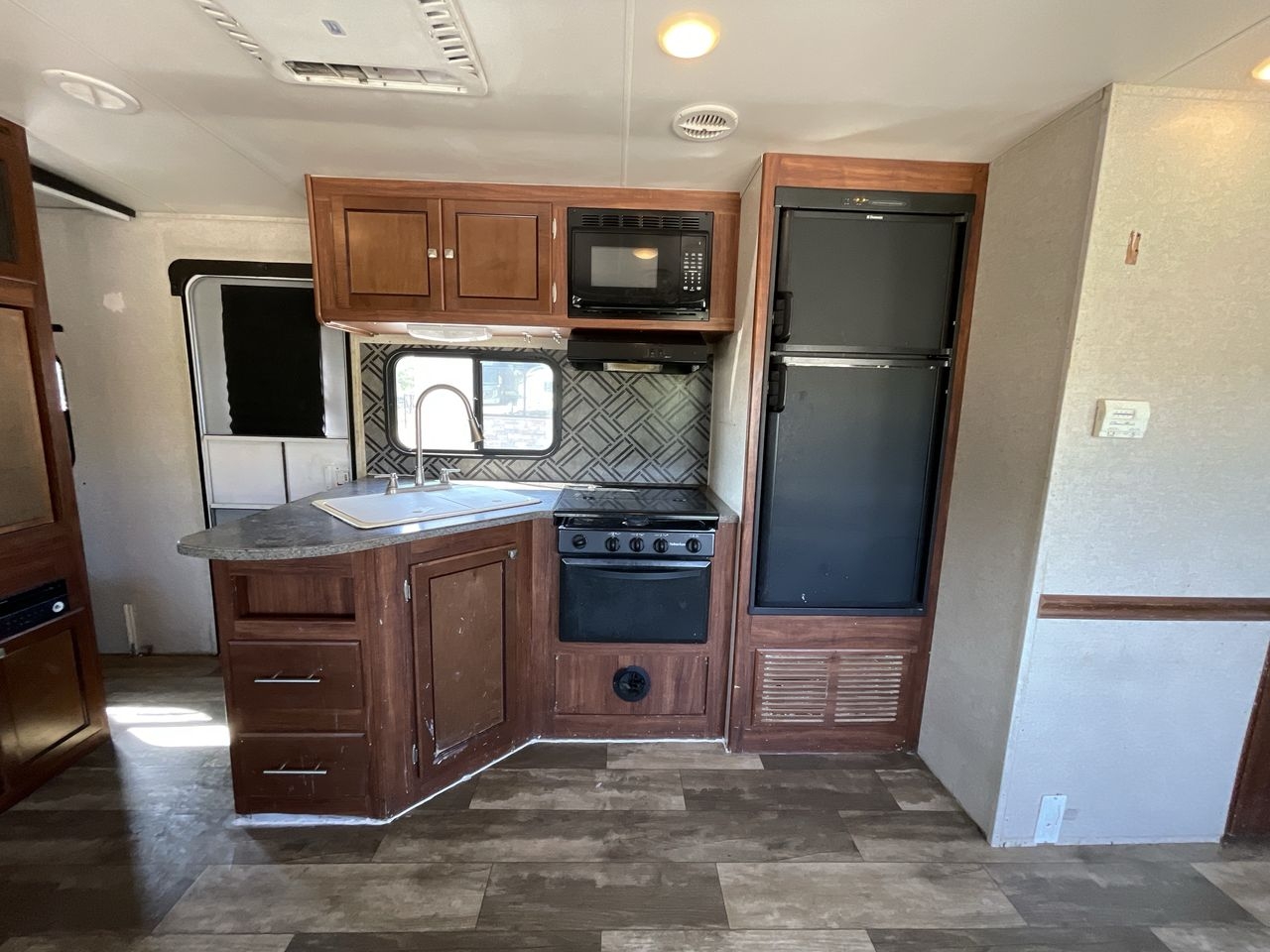 2017 HEARTLAND MALLARD M32