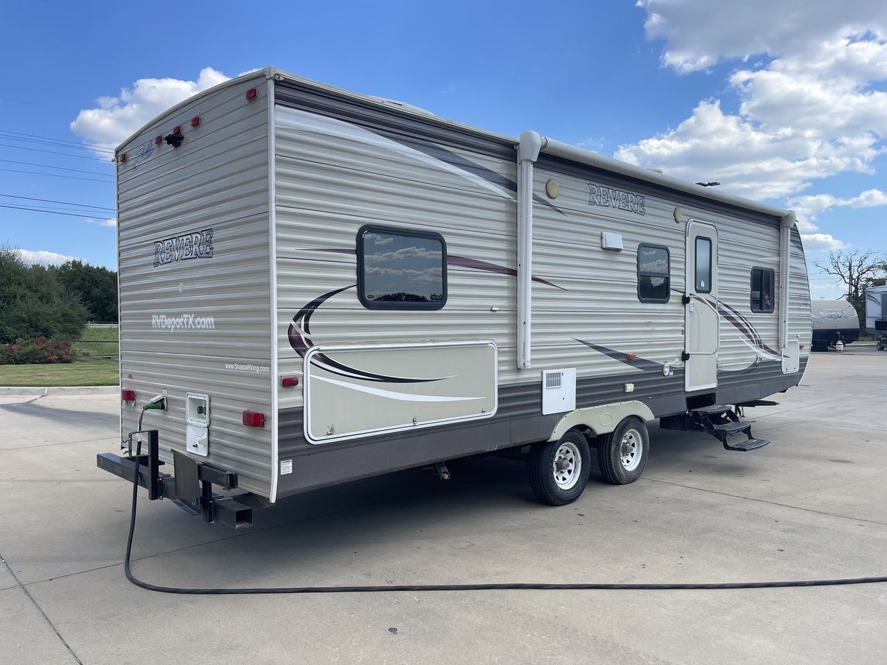 2019 FOREST RIVER SHASTA 27BH