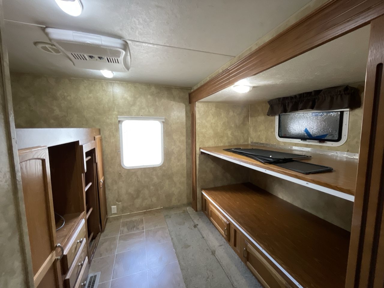 2009 DUTCHMEN DENALI 312BH-DSL