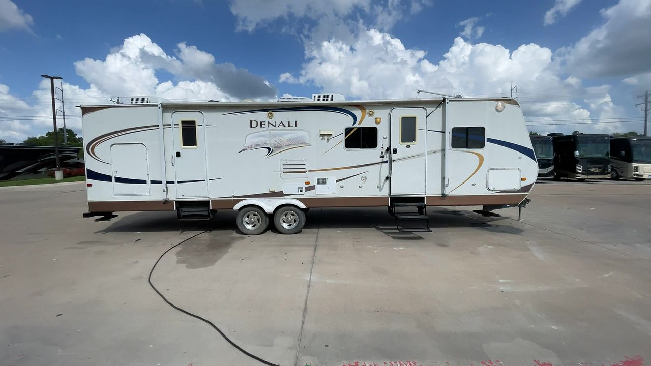 2009 DUTCHMEN DENALI 312BH-DSL