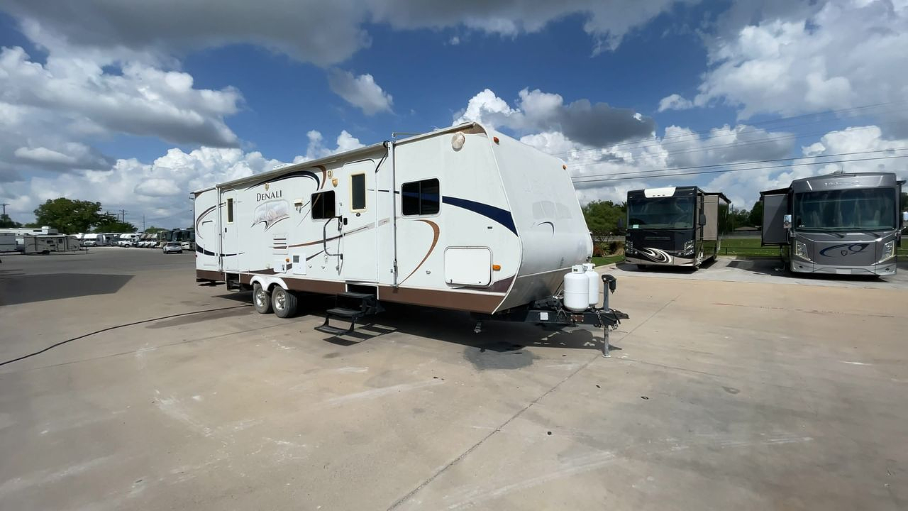 2009 DUTCHMEN DENALI 312BH-DSL