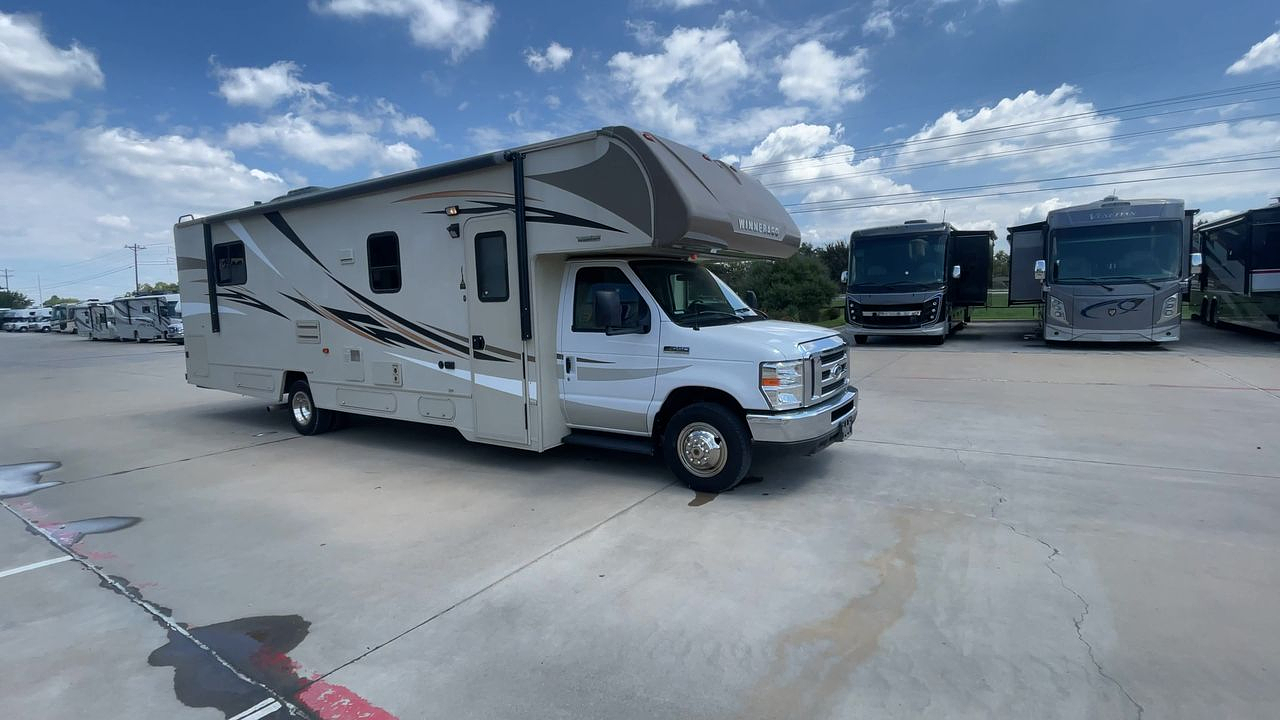 2018 WINNEBAGO MINNIE WINNIE 31K