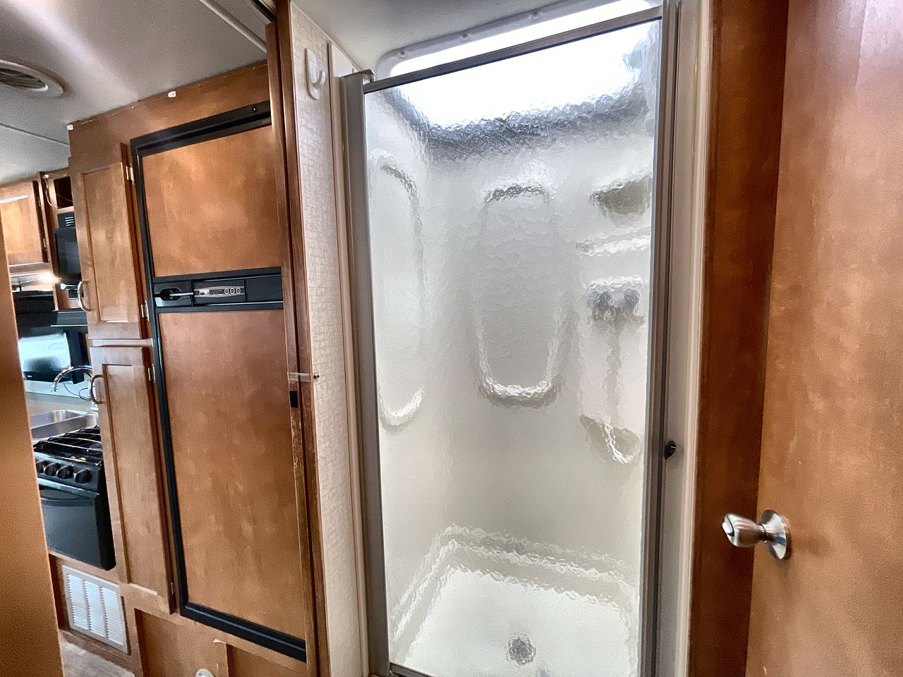 2018 WINNEBAGO MINNIE WINNIE 31K