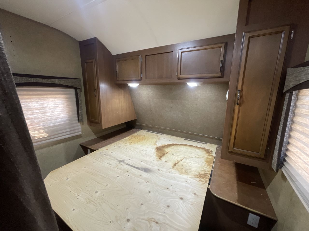 2013 STARCRAFT TRAVEL STAR 285FB