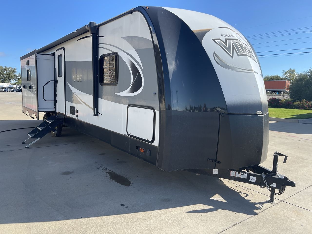 2018 FOREST RIVER VIBE 313BHS