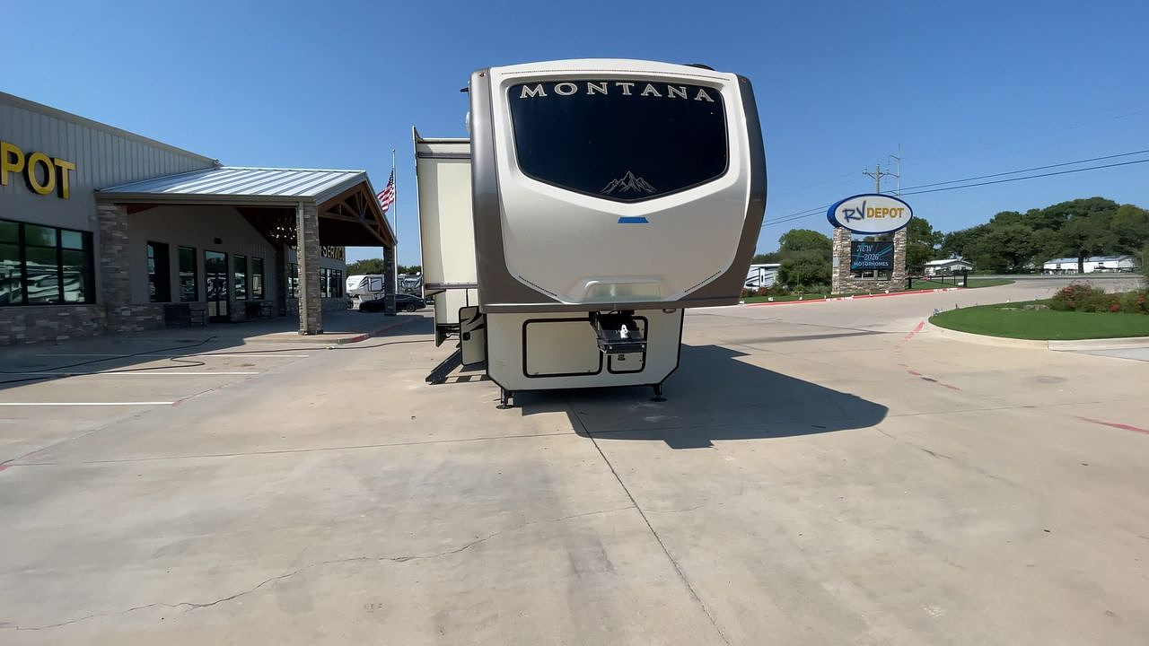2018 KEYSTONE MONTANA 3820FK