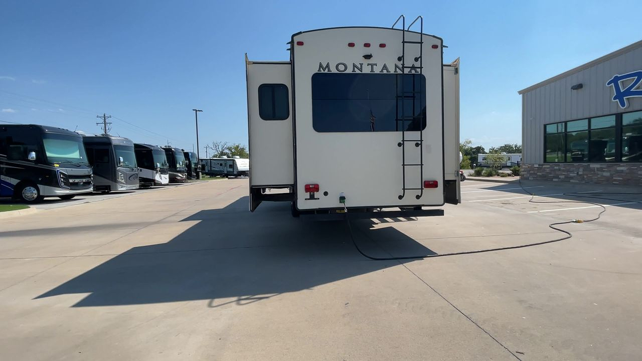 2018 KEYSTONE MONTANA 3820FK