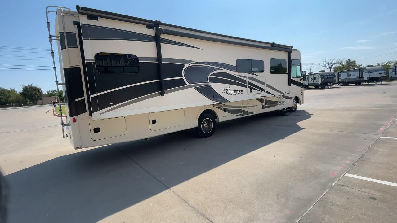 2019 COACHMEN MIRADA 350S