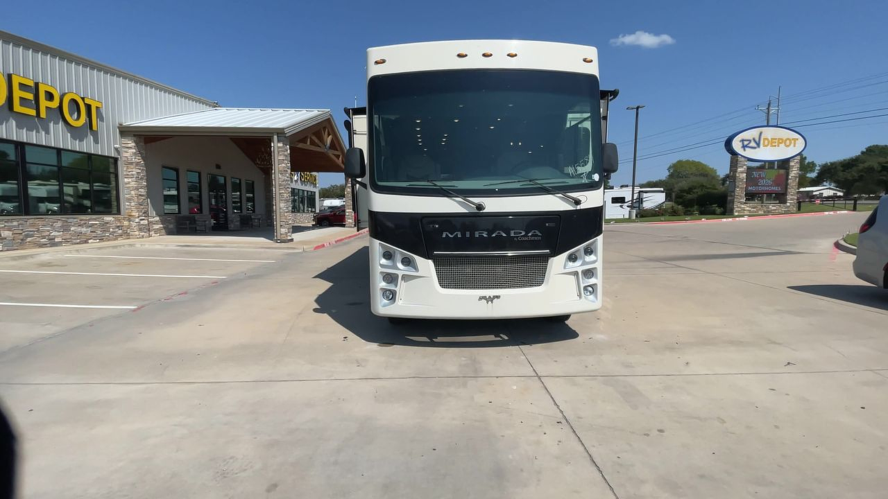 2019 COACHMEN MIRADA 350S