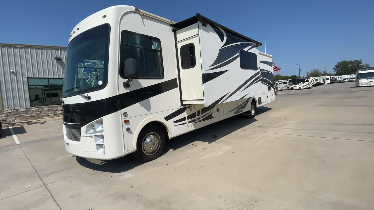 2019 COACHMEN MIRADA 350S
