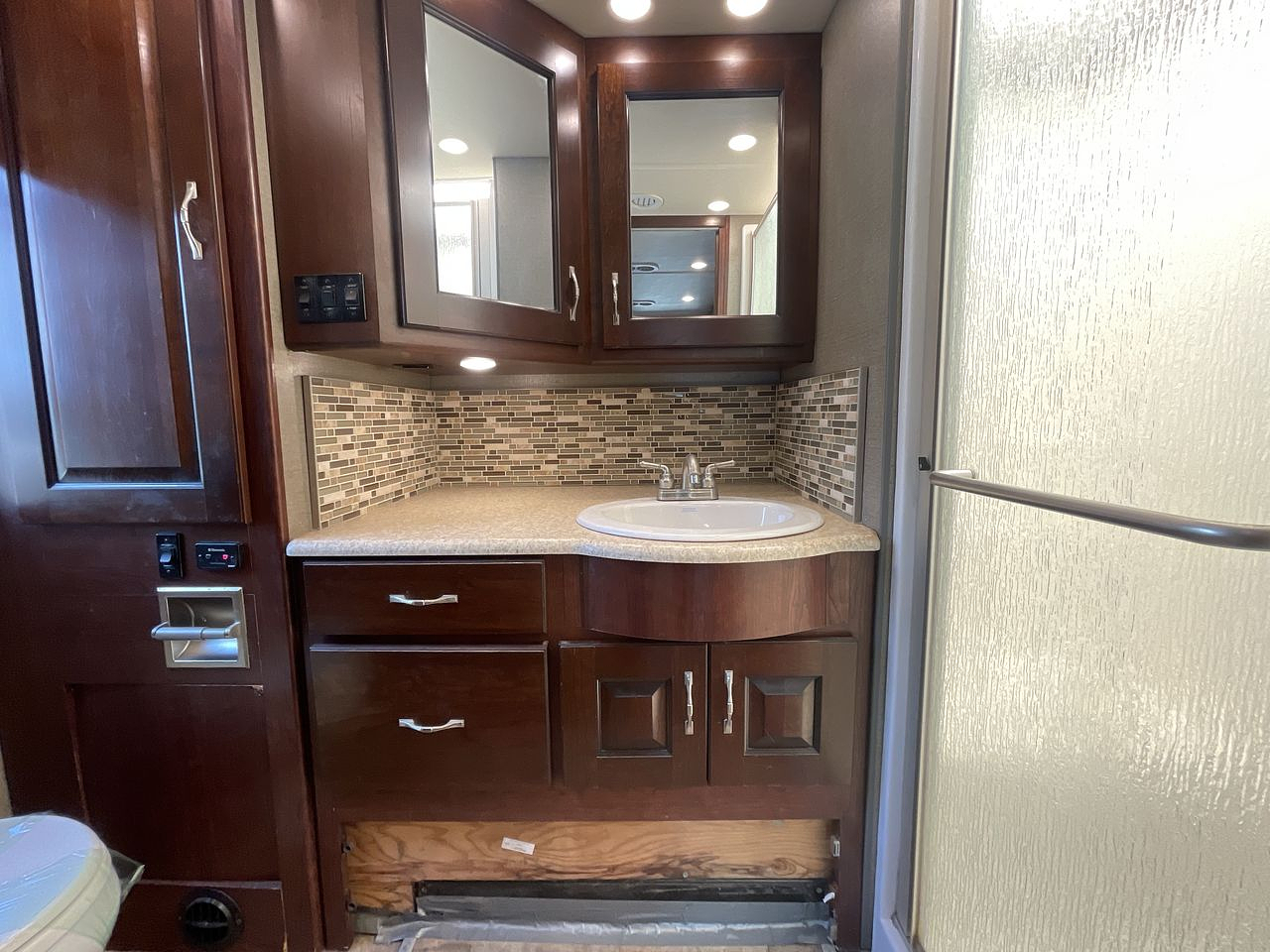 2017 HOLIDAY RAMBLER NAVIGATOR 36U