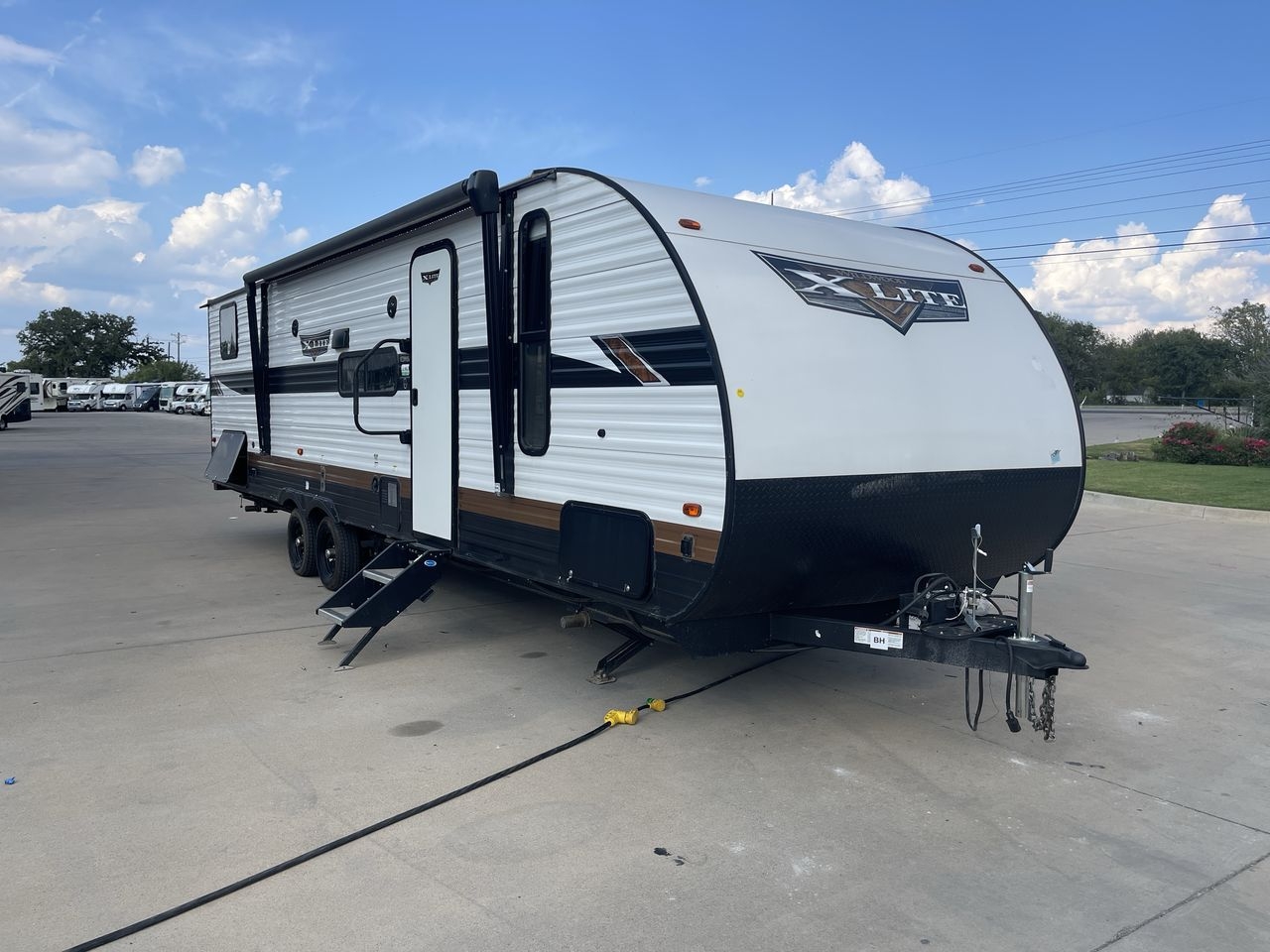 2023 FOREST RIVER WILDWOOD 273QBXL