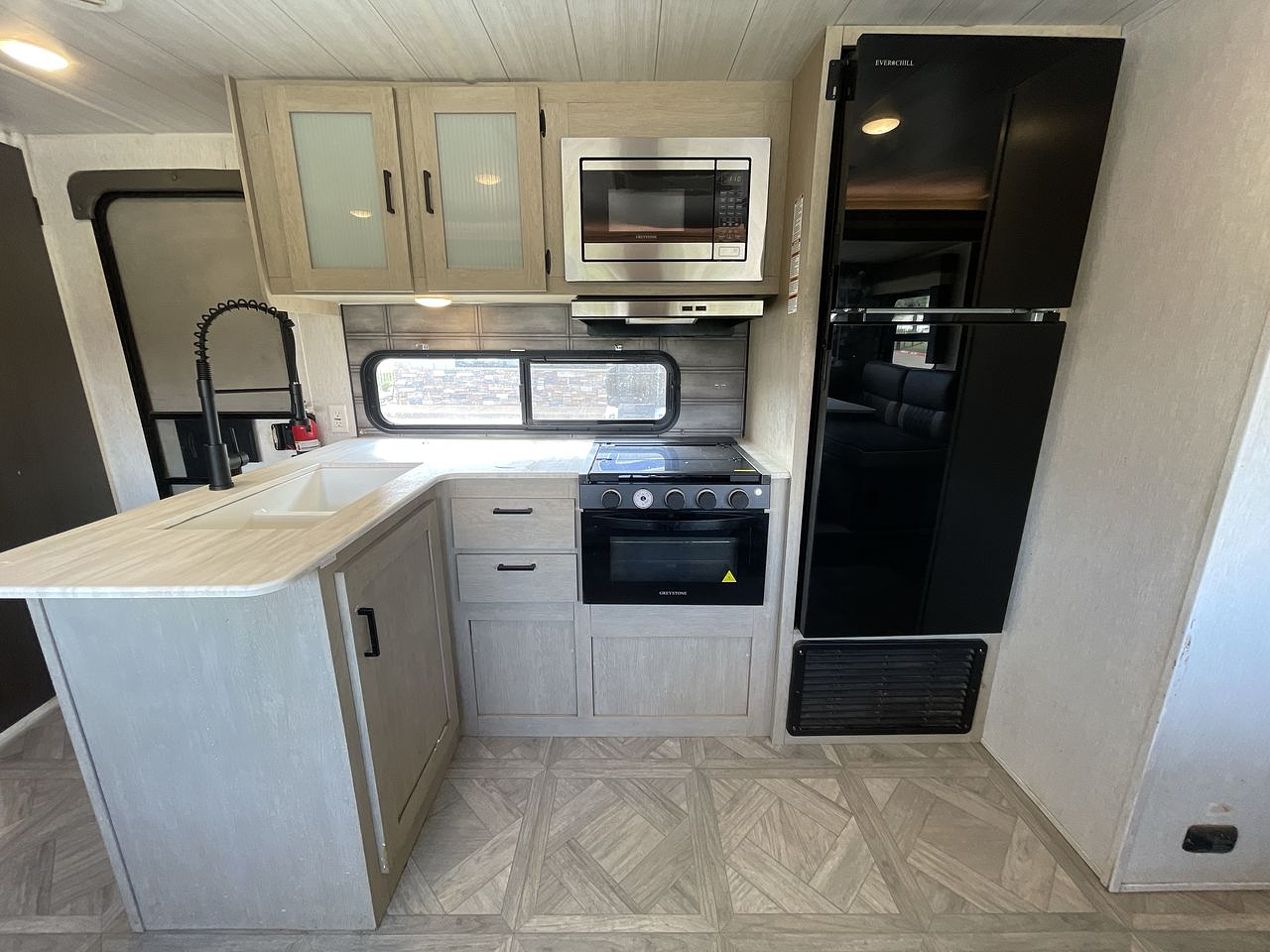 2023 FOREST RIVER WILDWOOD 273QBXL