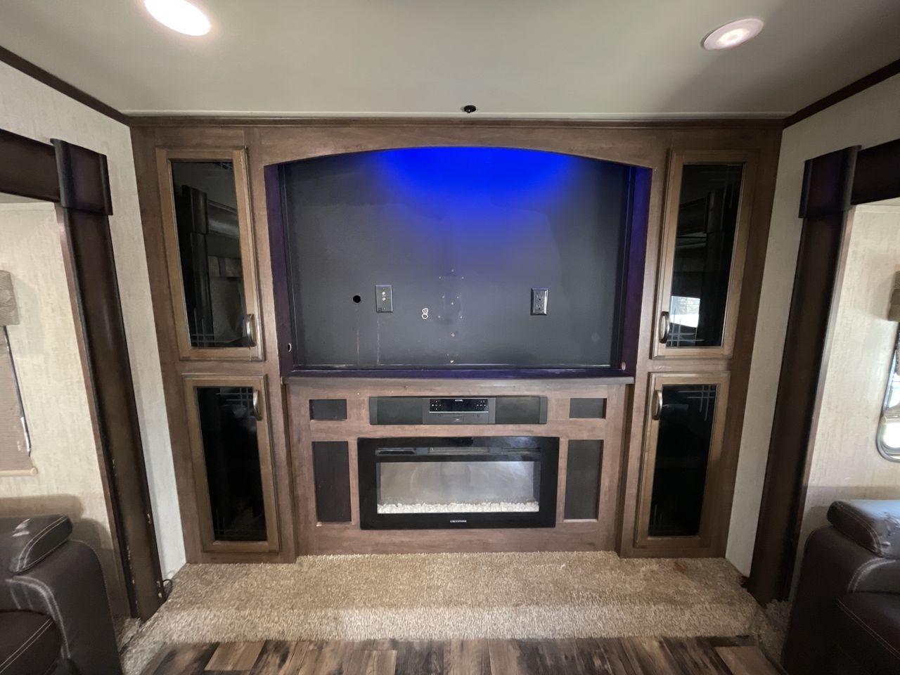 2019 FOREST RIVER SANDPIPER 379FLOK