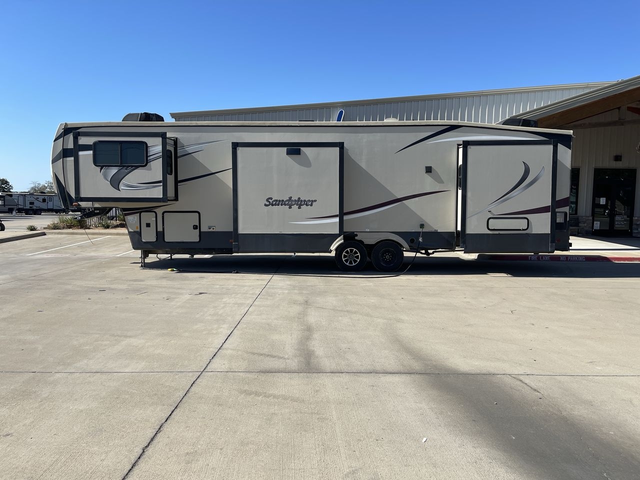 2019 FOREST RIVER SANDPIPER 379FLOK