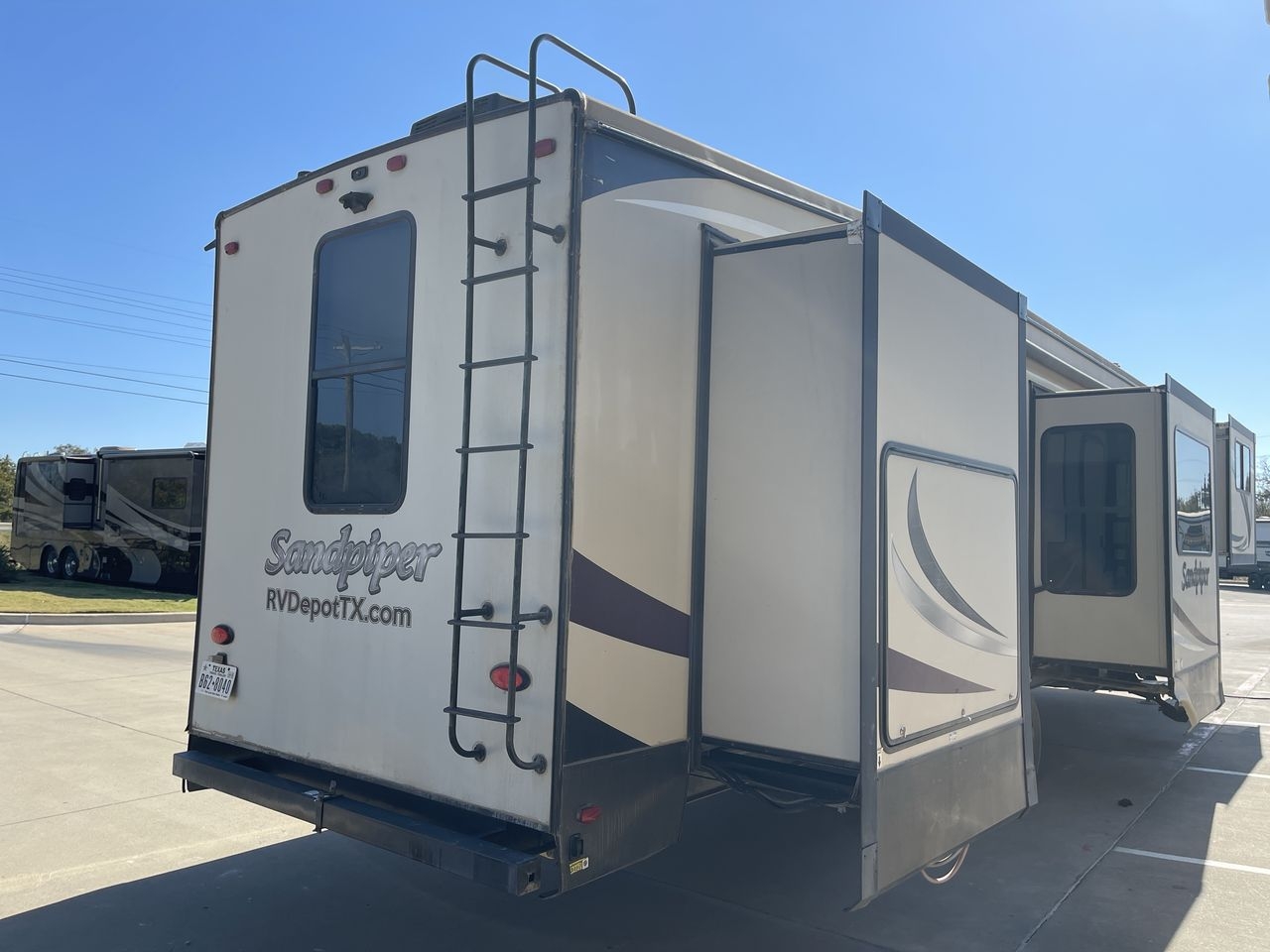 2019 FOREST RIVER SANDPIPER 379FLOK