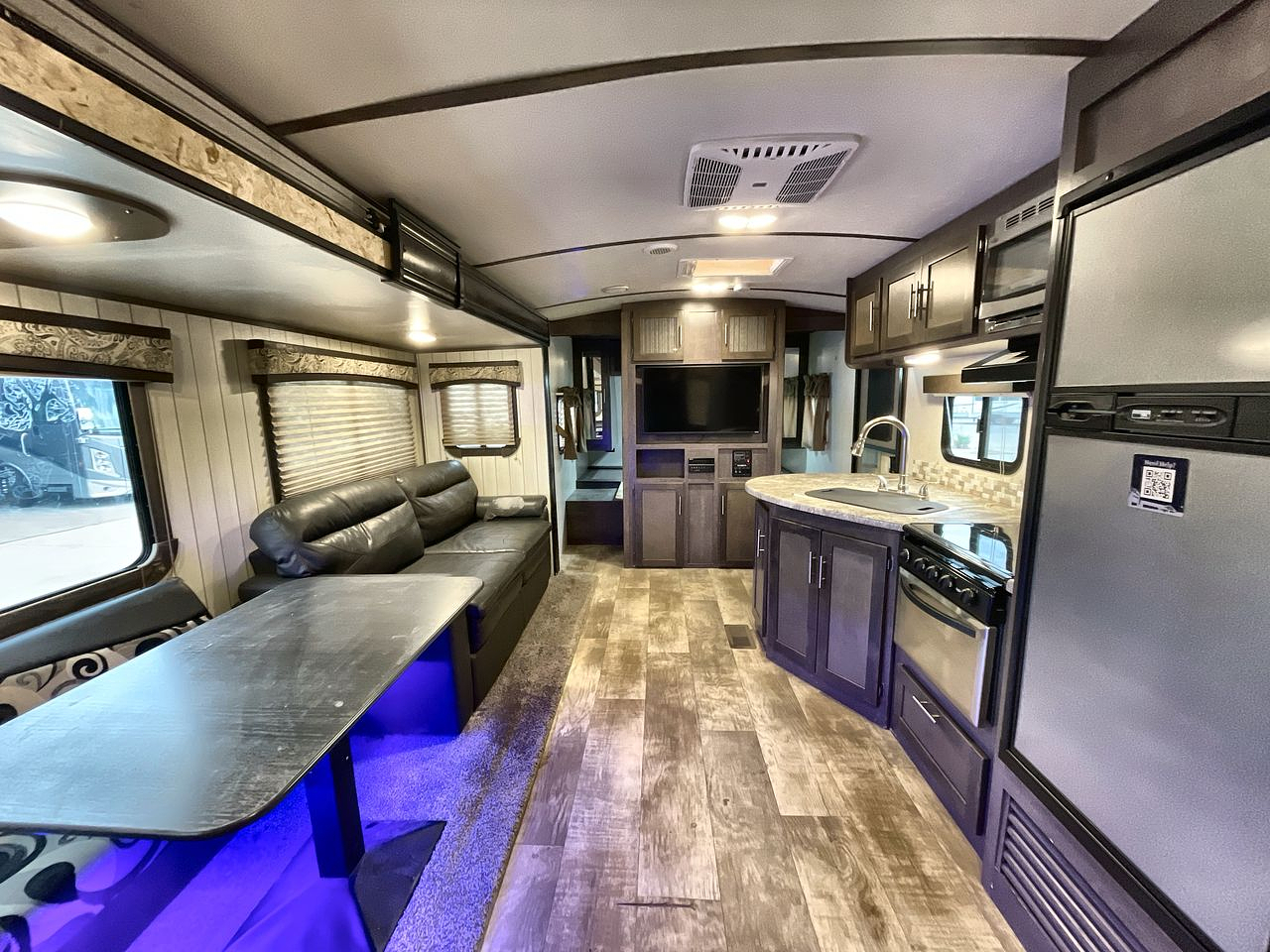2018 CROSSROADS RV SUNSET TRAIL 264BH