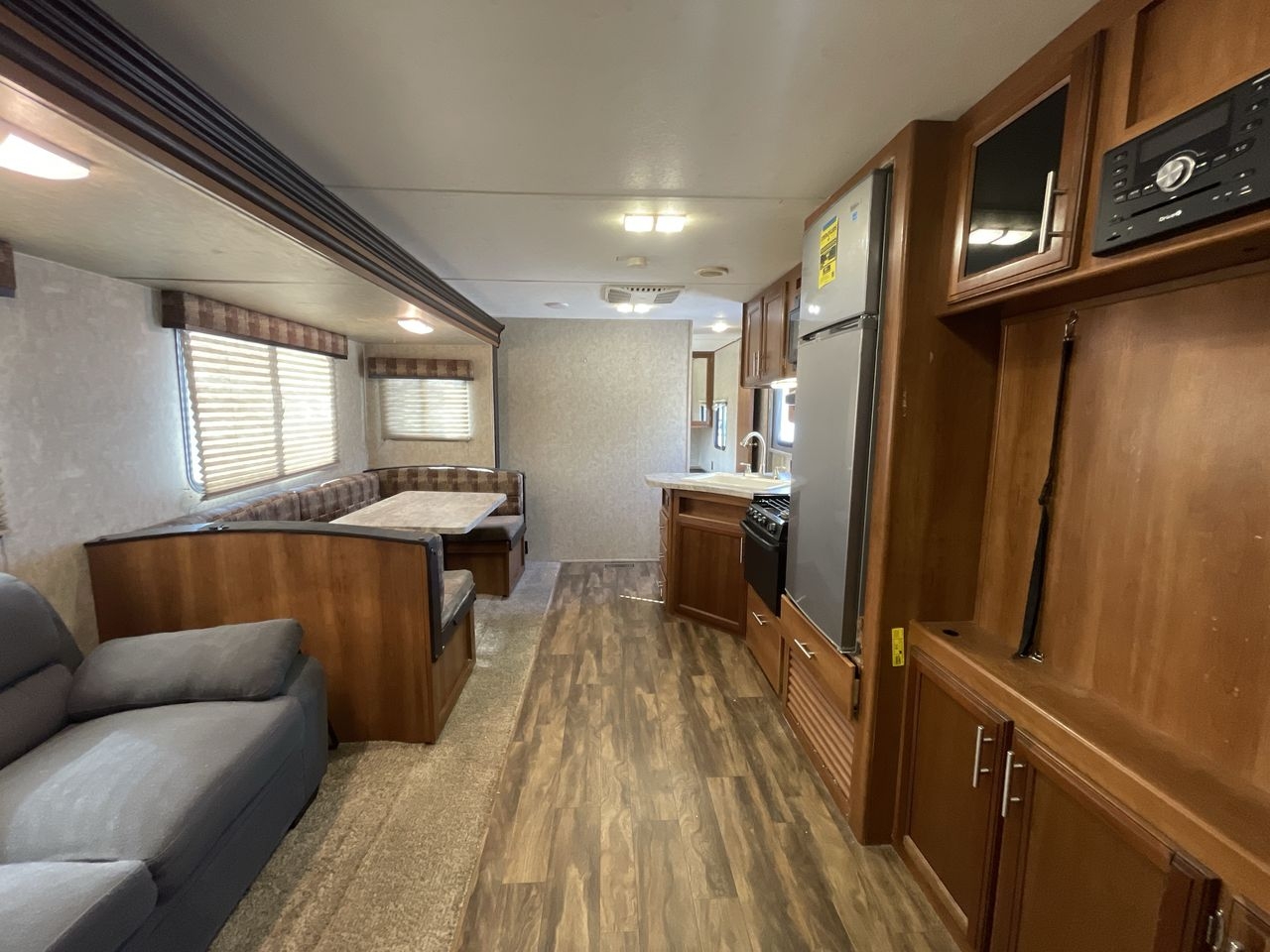 2018 PRIMETIME AVENGER 31DBS