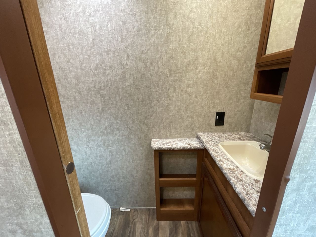 2018 PRIMETIME AVENGER 31DBS