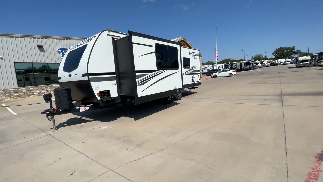 2021 KZ CONNECT C221FKKSE