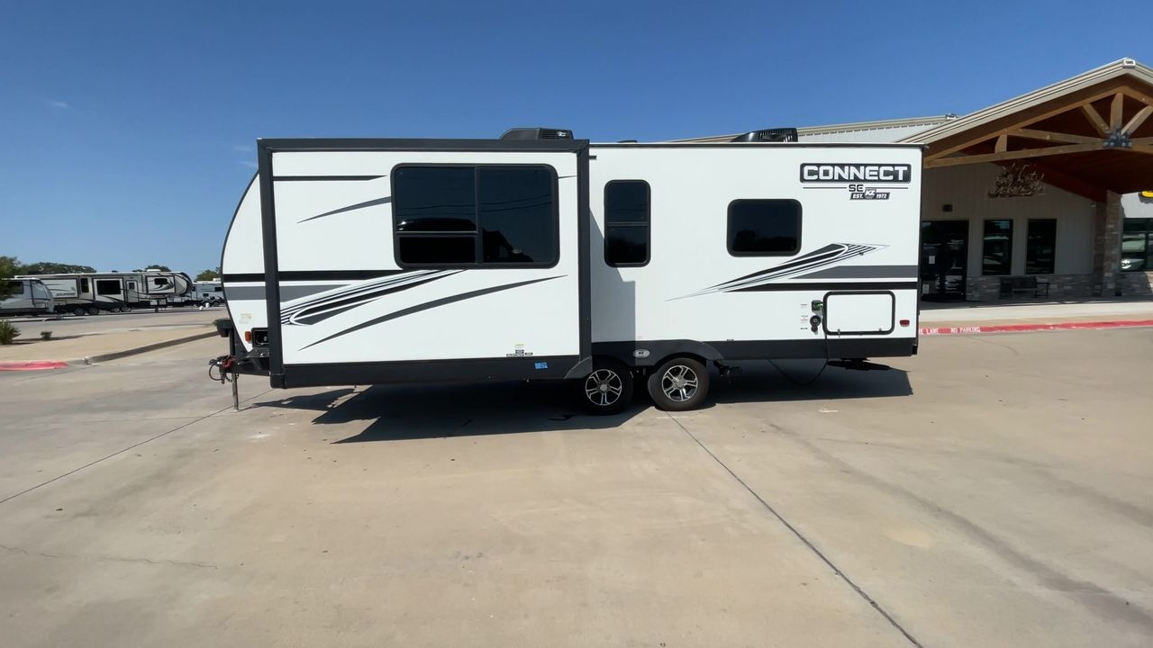 2021 KZ CONNECT C221FKKSE