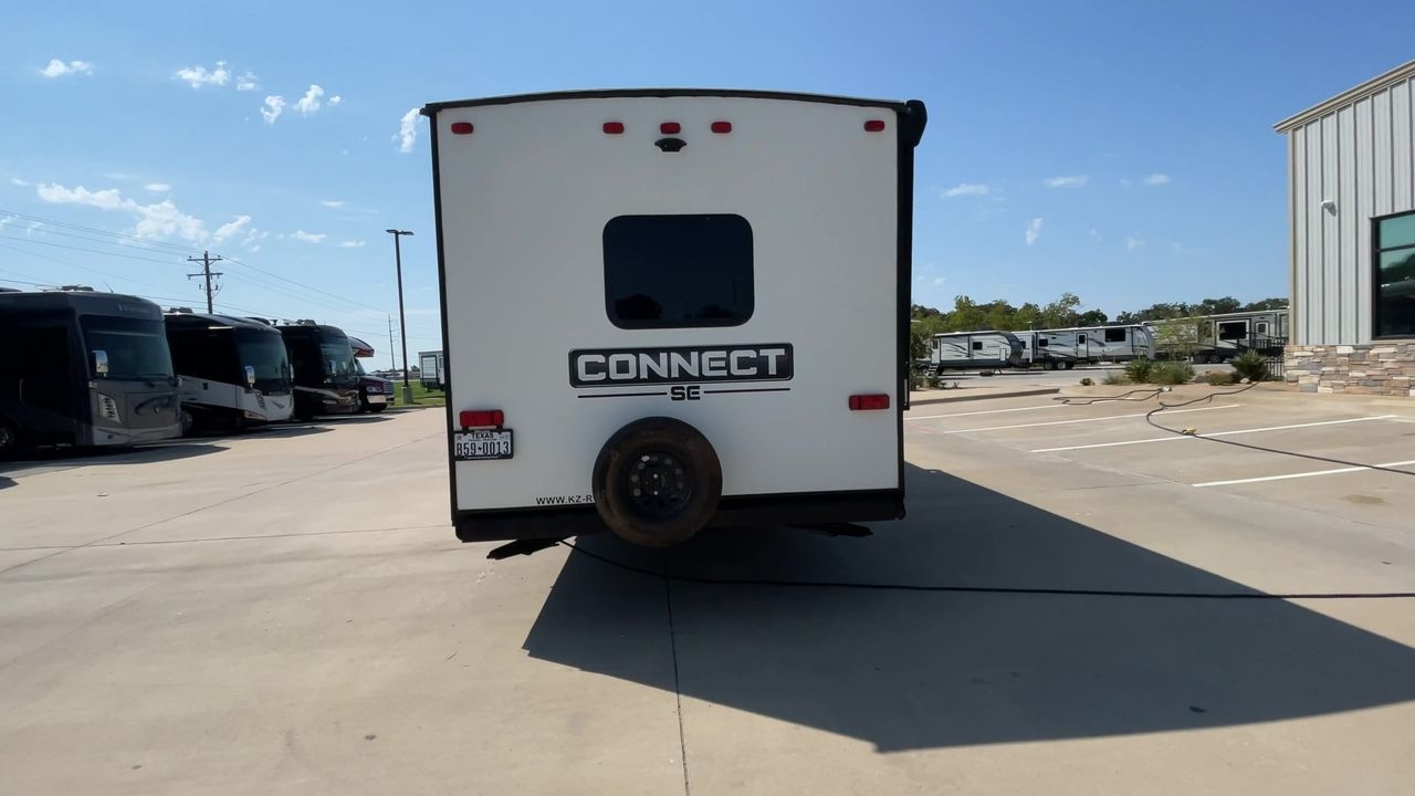 2021 KZ CONNECT C221FKKSE