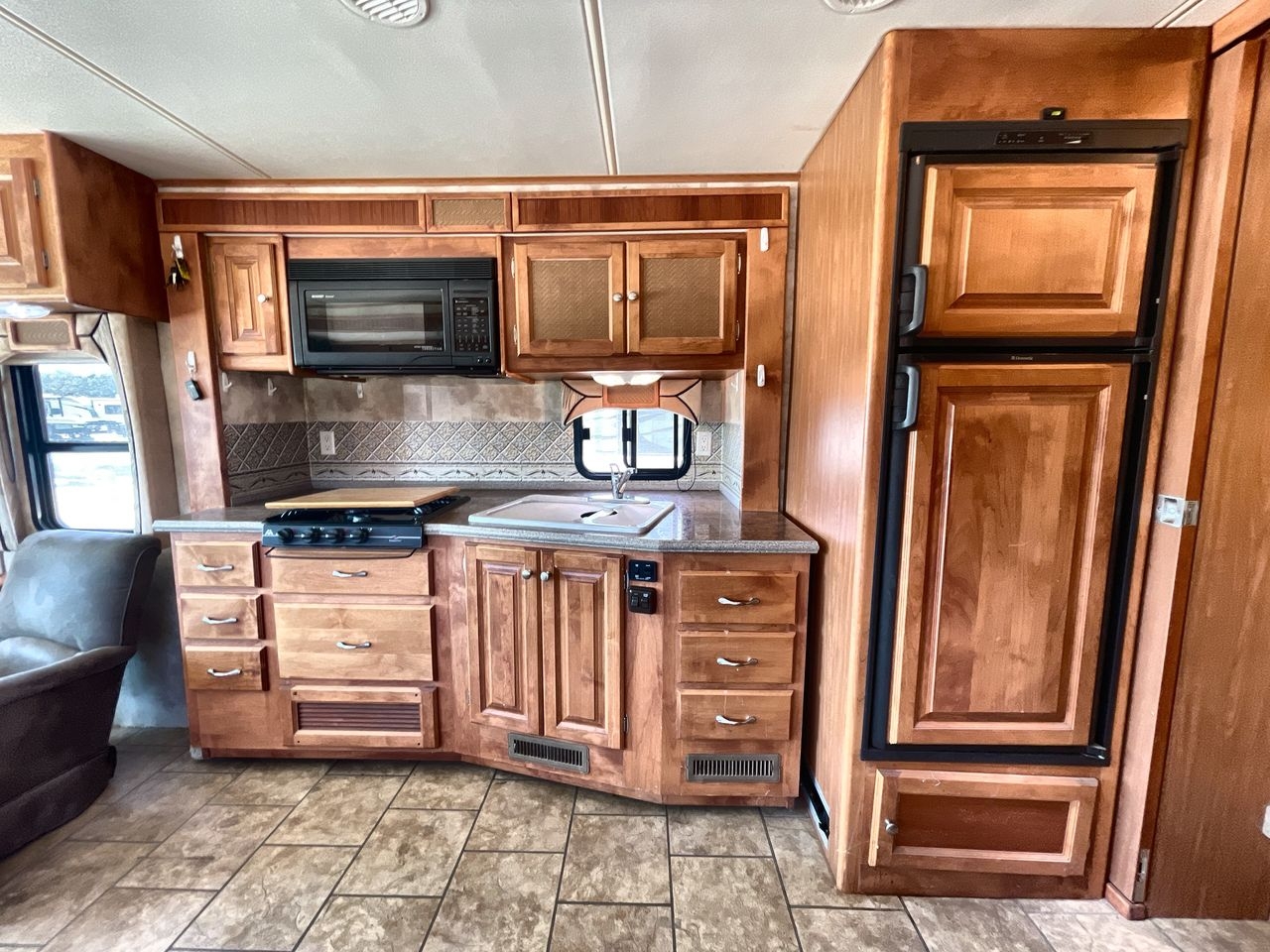 2010 TIFFIN ALLEGRA TG34A