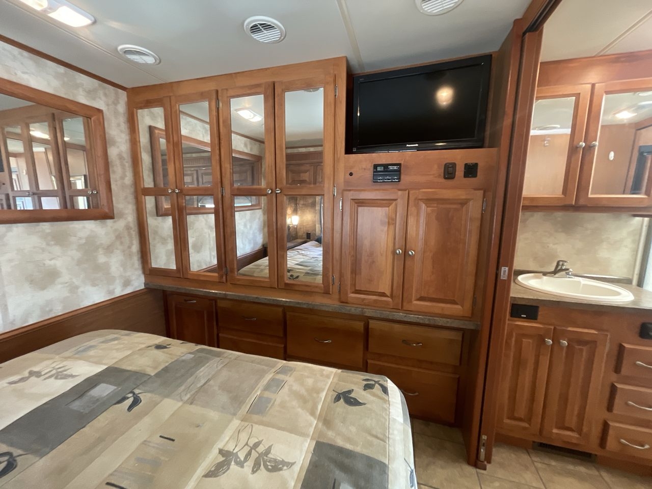 2010 TIFFIN ALLEGRA TG34A