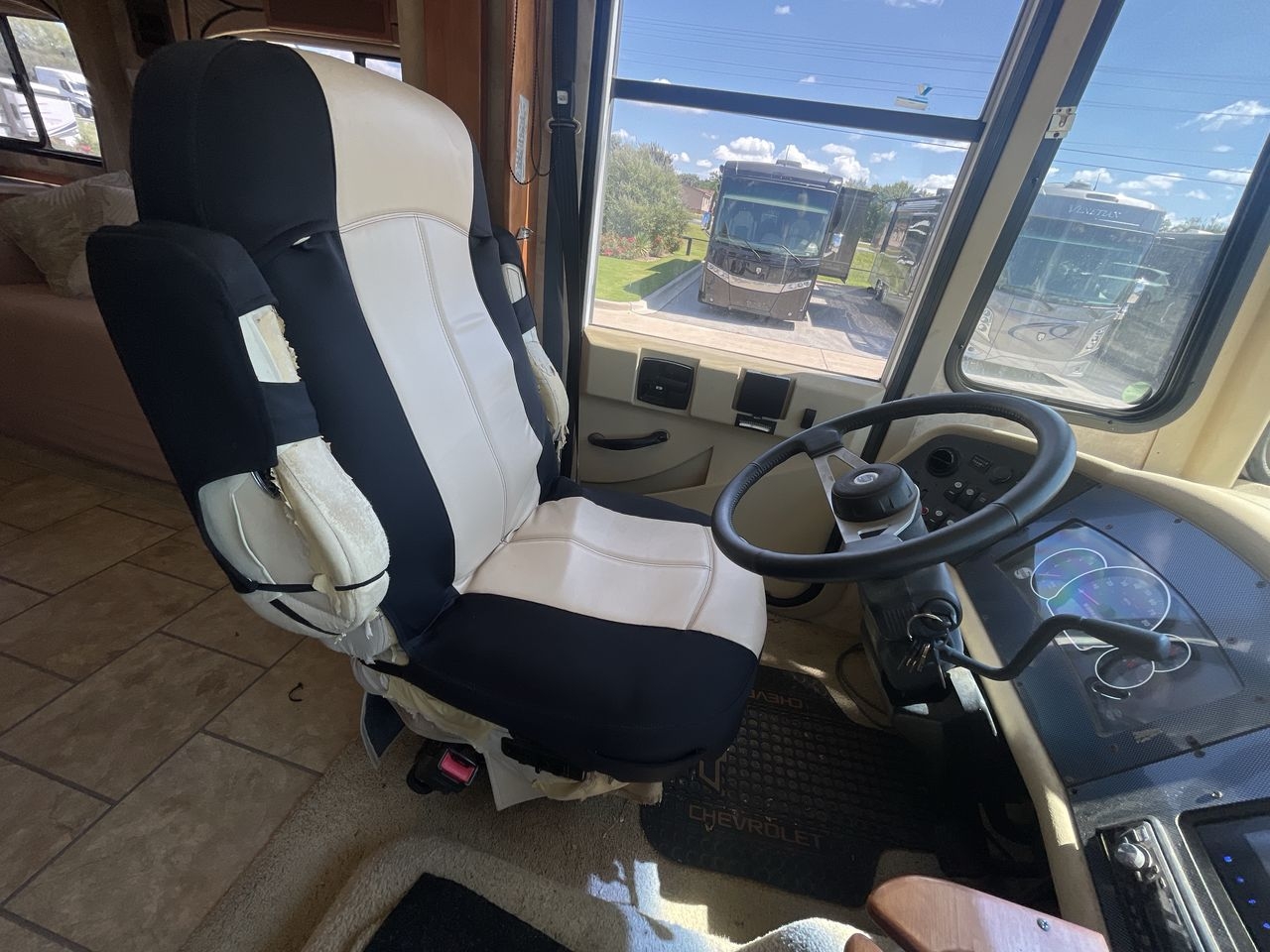 2010 TIFFIN ALLEGRA TG34A