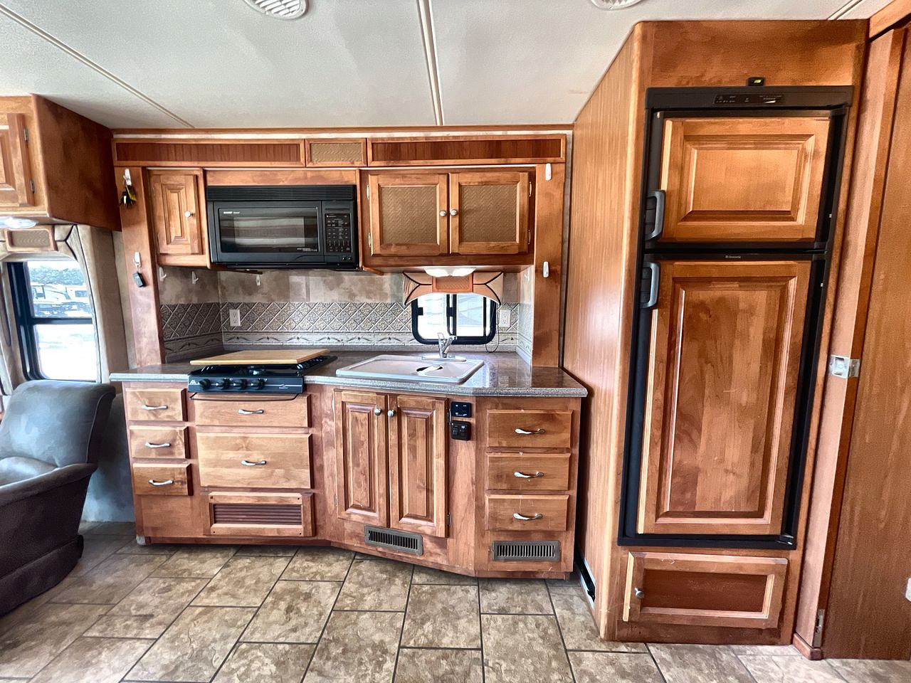 2010 TIFFIN ALLEGRO 34TGA