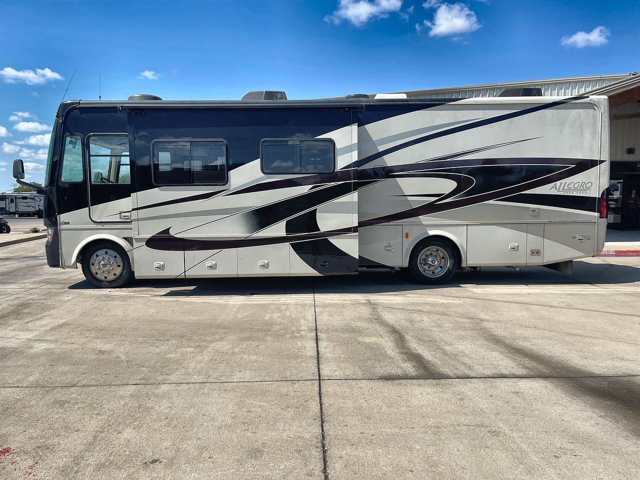 2010 TIFFIN ALLEGRO 34TGA