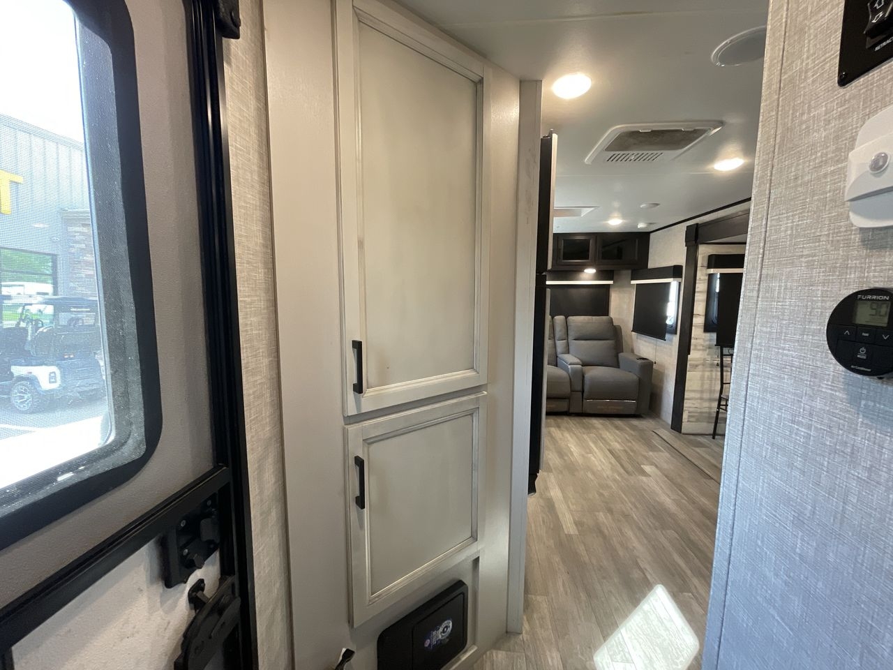 2023 JAYCO JAY FEATHER 24RL