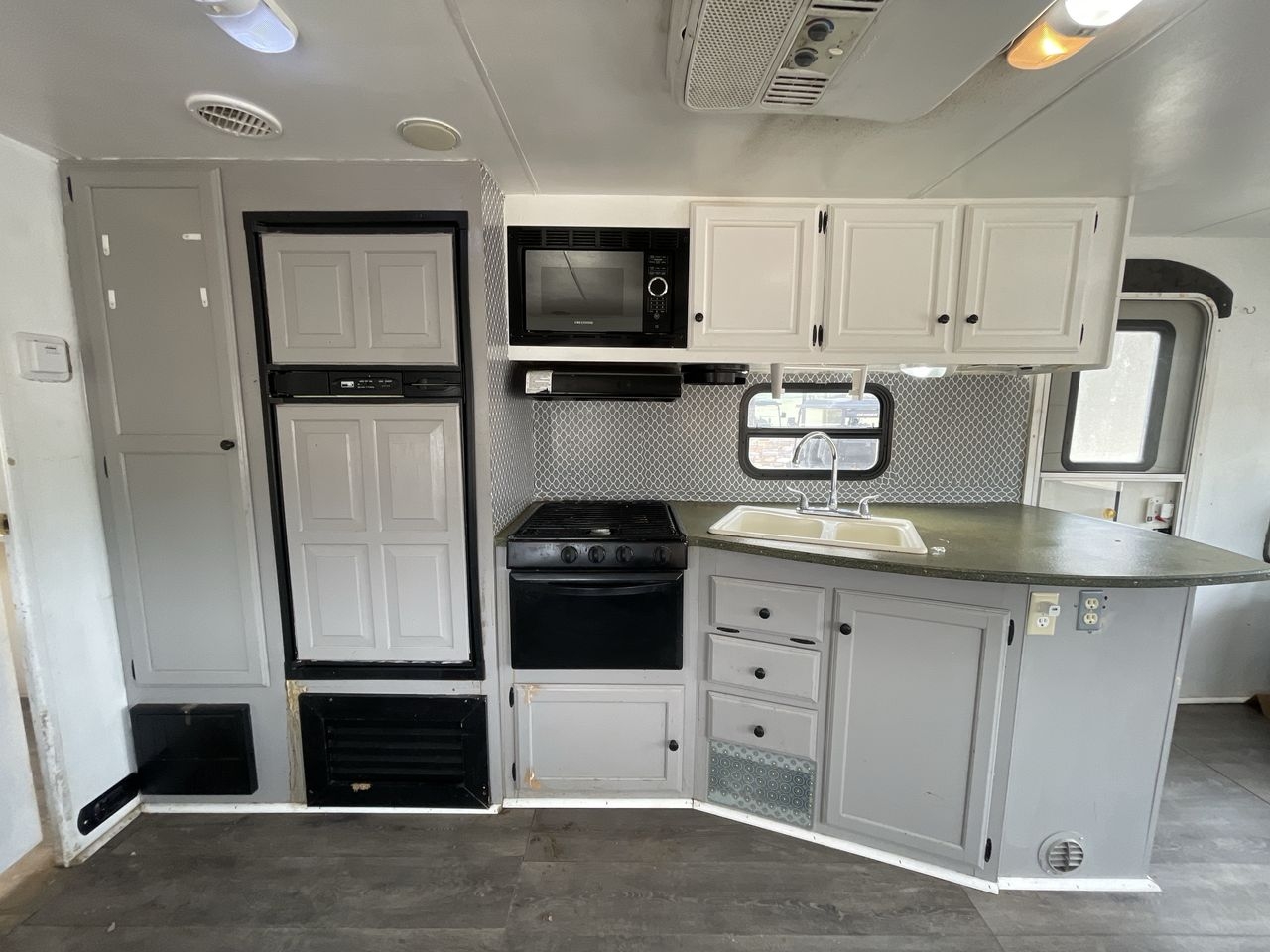 2011 KZ SPREE 323 RL