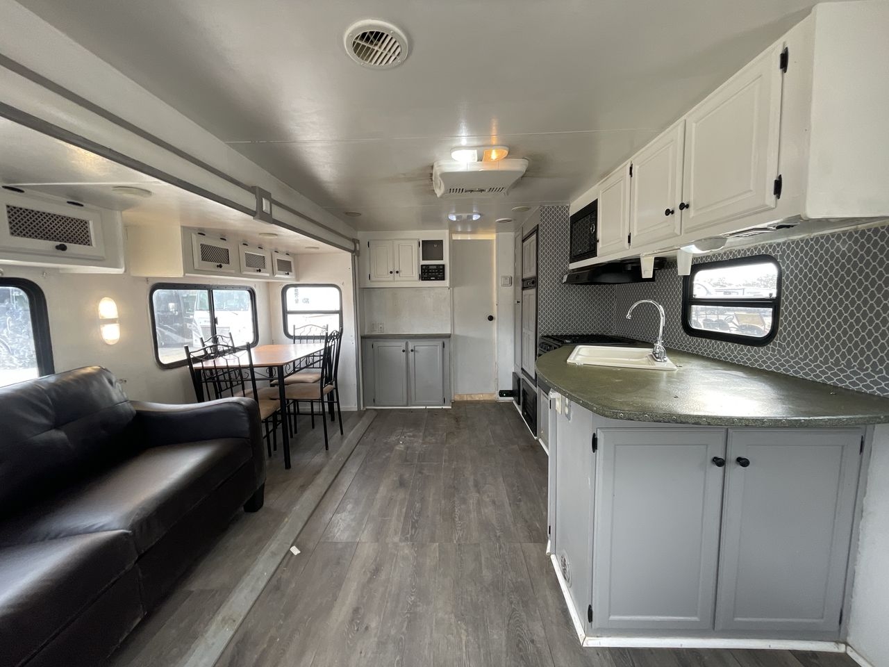 2011 KZ SPREE 323 RL