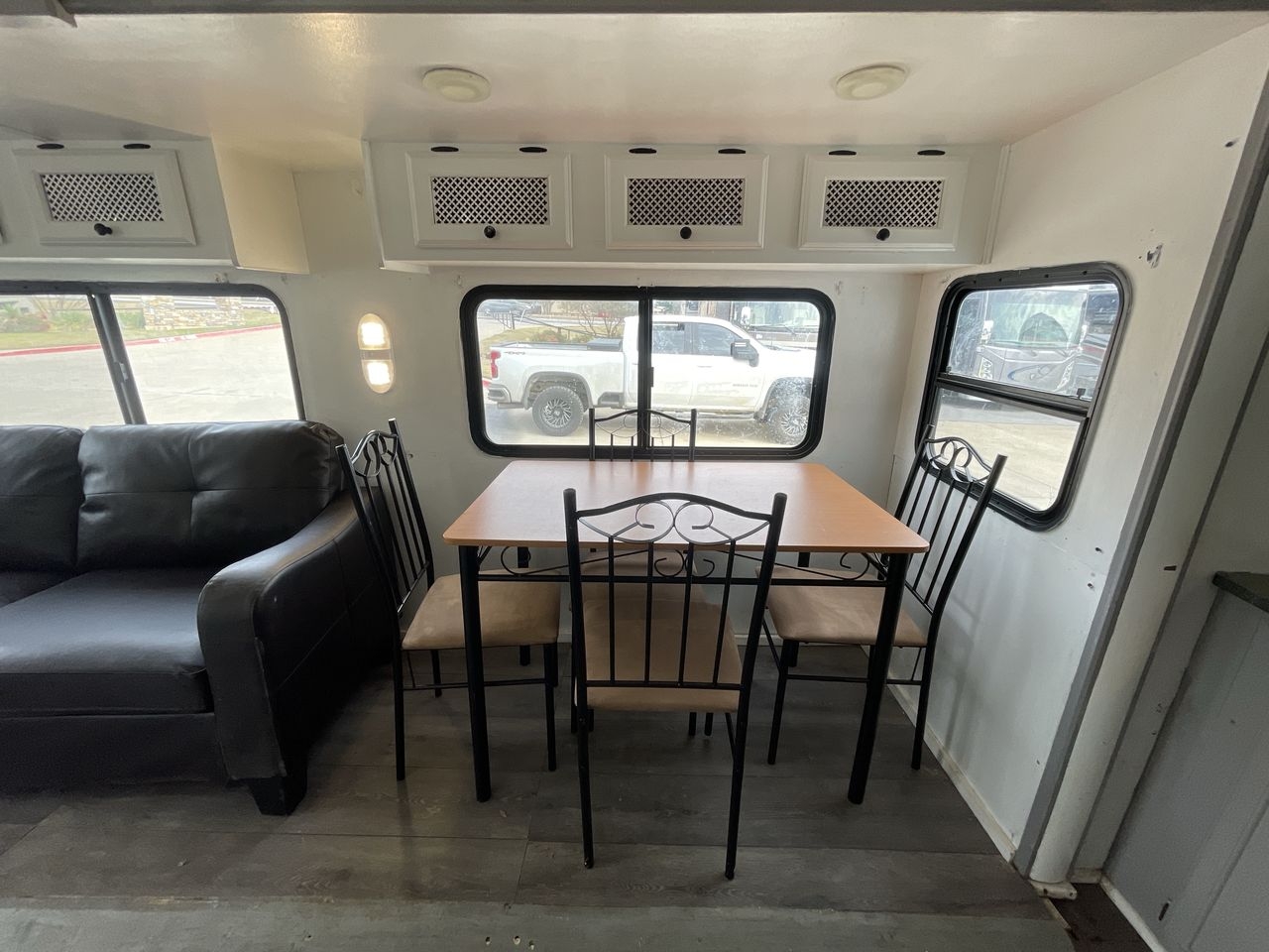 2011 KZ SPREE 323 RL