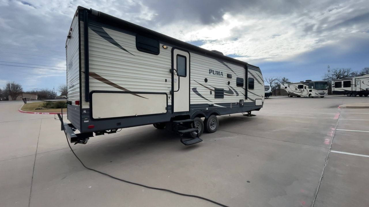 2017 PUMA XLITE28FQDB