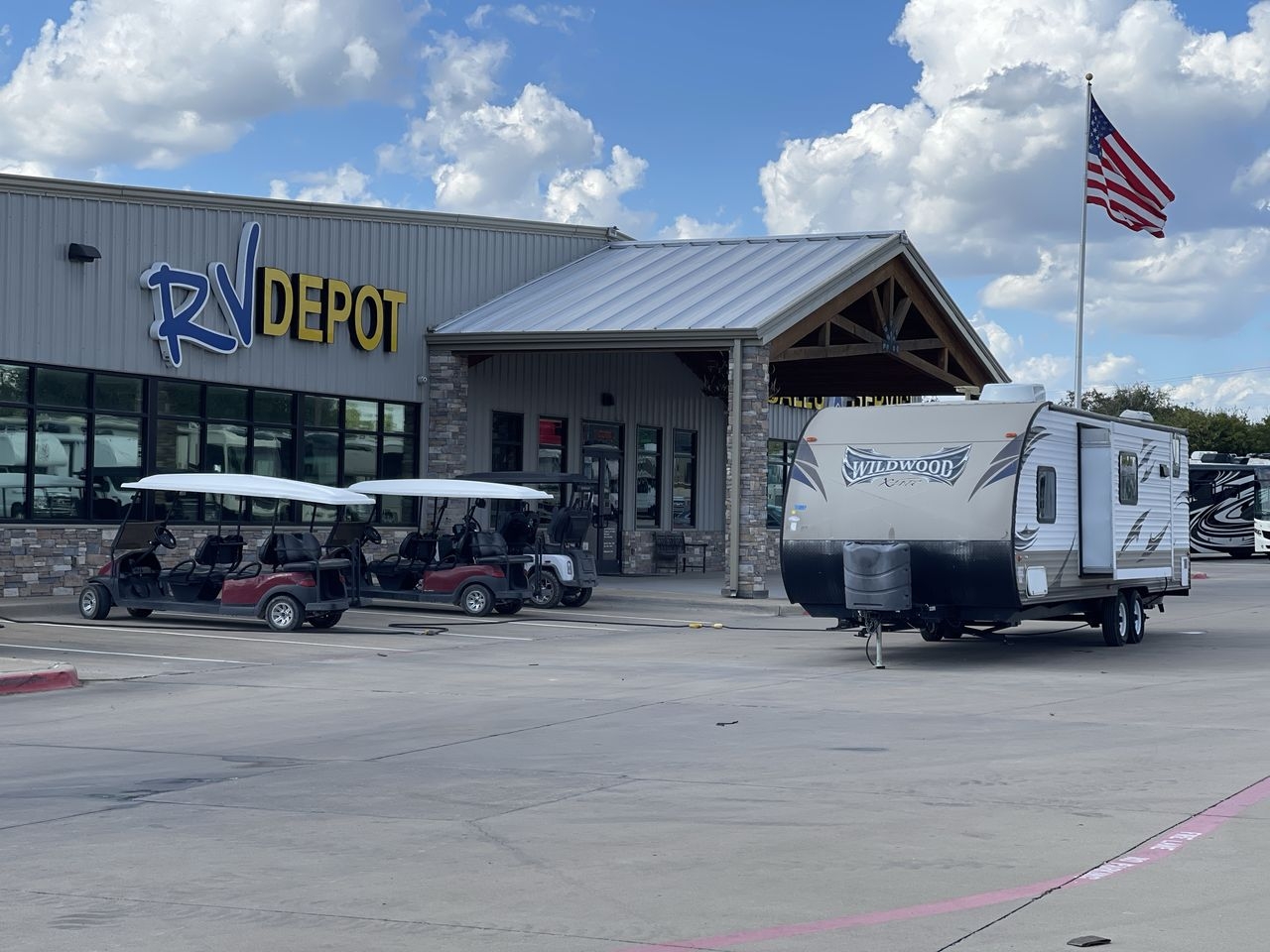 2015 FOREST RIVER WILDWOOD 281QBXL